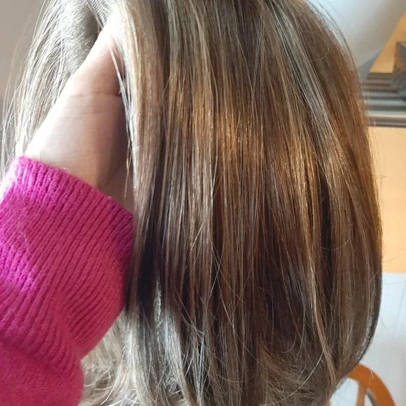 WIG - Picture 5 of 9